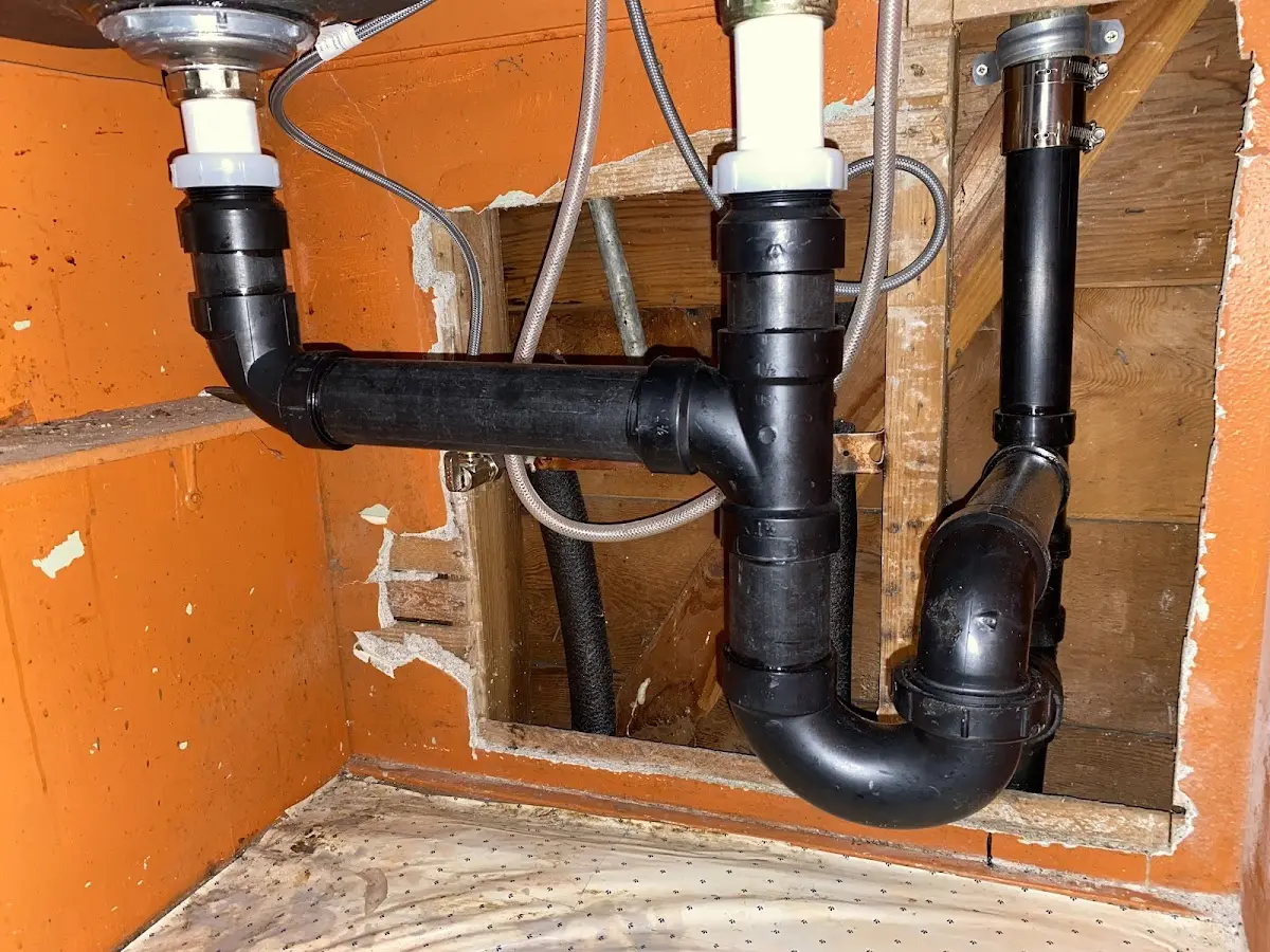 Professional Garbage Disposal Repair equipment and tools on the job in Mount Carmel